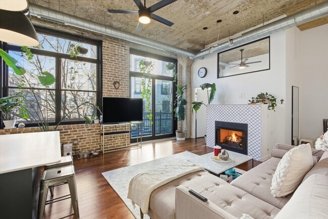 Building Photo - 1521 W Haddon Ave