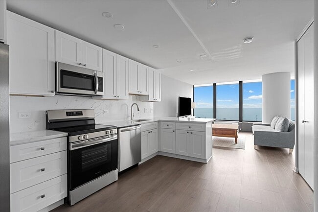 Building Photo - 505 N Lake Shore Dr