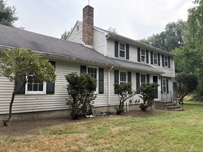 Building Photo - 1240 Bronson Rd