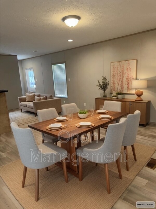 Foto del edificio - 2710 N Farm Rd 137
