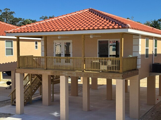 Foto del edificio - 10200 W Fishbowl Dr