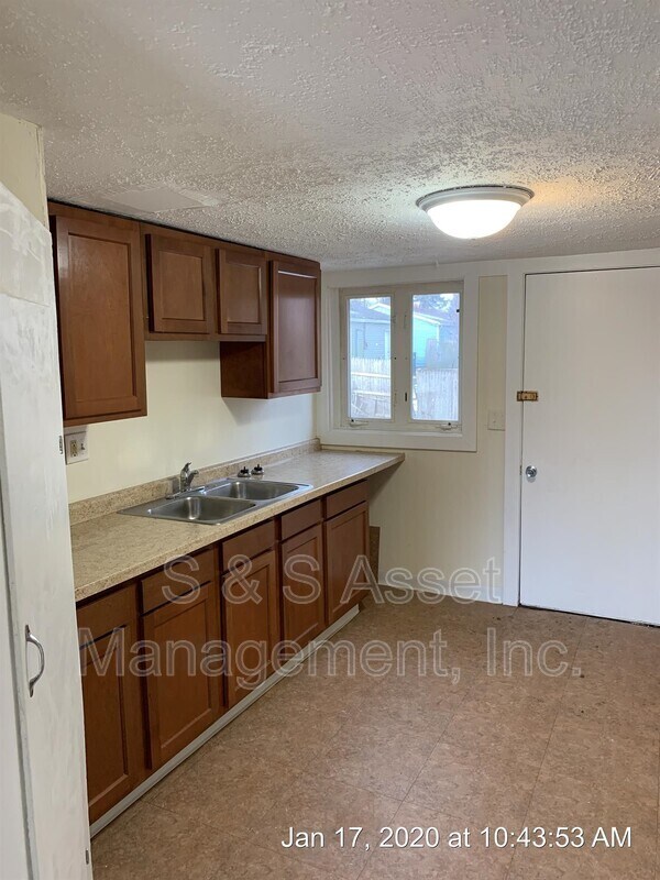 Building Photo - 4016 Ingham St