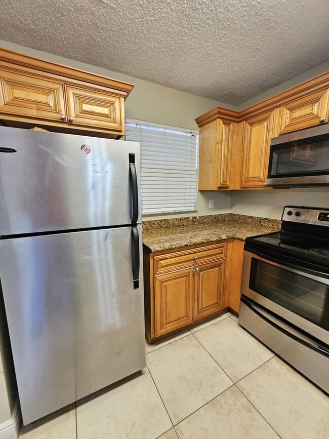 Building Photo - 1520 Windorah Way