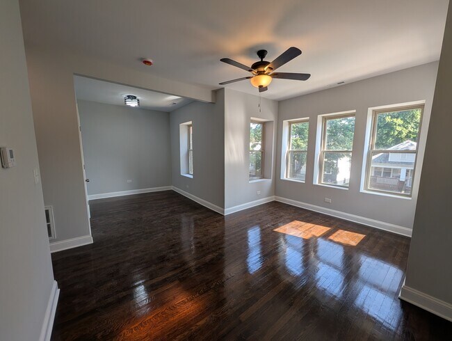 Foto del edificio - 148 W 117th St