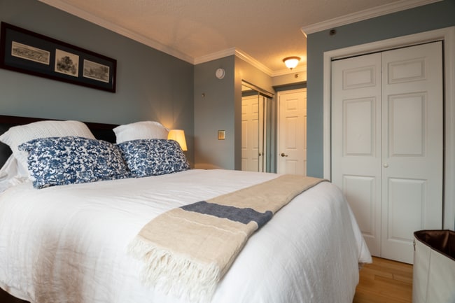 Building Photo - 1230 23rd St NW