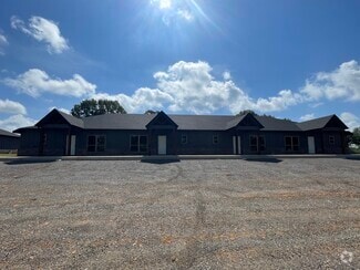 Building Photo - 4073 County Rd 152 W