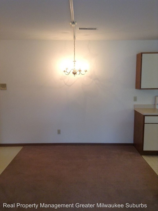 Building Photo - N91W17155 Apple Tree Ct
