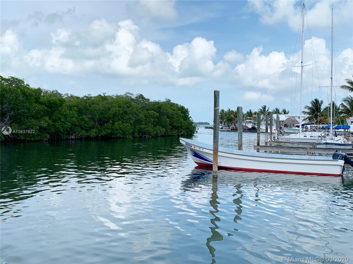 299 Morris Ave, Key Largo, FL 33037 House Rental in Key Largo, FL