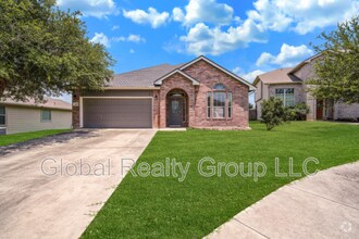 Building Photo - 6108 Merion Way