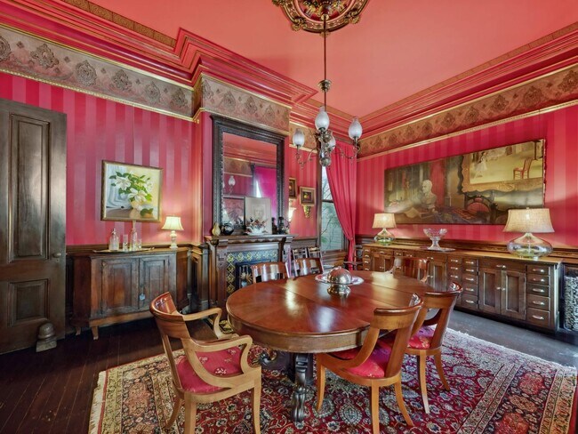 Foto del edificio - Superb & Historic 4 bedroom 3 & 1/2 bathro...