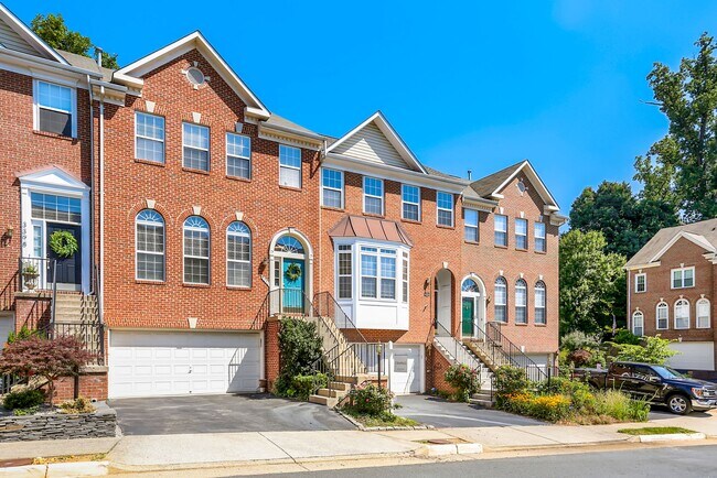 Foto del edificio - 3396 Governors Crest Ct