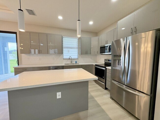 Foto del edificio - 2709 NW 5th St