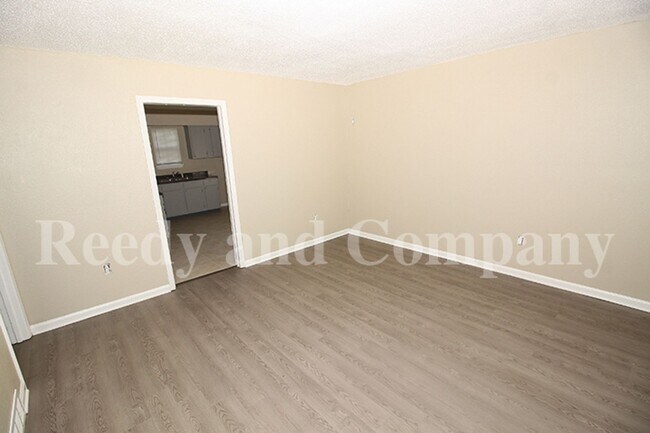 Foto del edificio - 4780 Hillbrook Rd