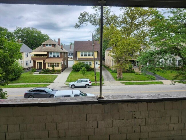 Foto del edificio - 1676 Coventry Rd