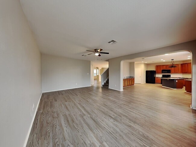 Building Photo - 4808 Woodstock Dr