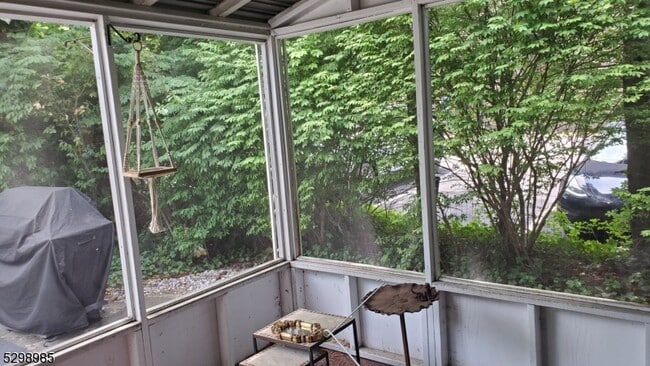 Building Photo - 773 Bloomfield Ave