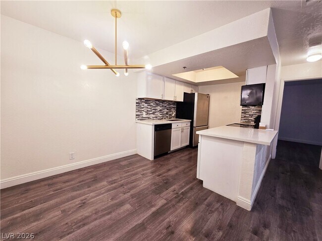 Building Photo - 4200 S Valley View Blvd