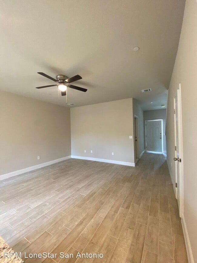 Building Photo - 3 br, 2 bath House - 13022 Reid Meadows