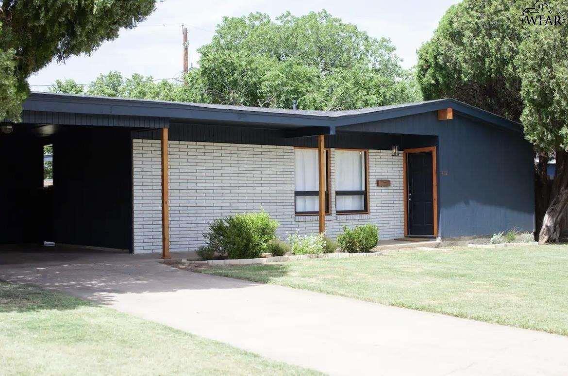 Primary Photo - 4112 Thomas Ave