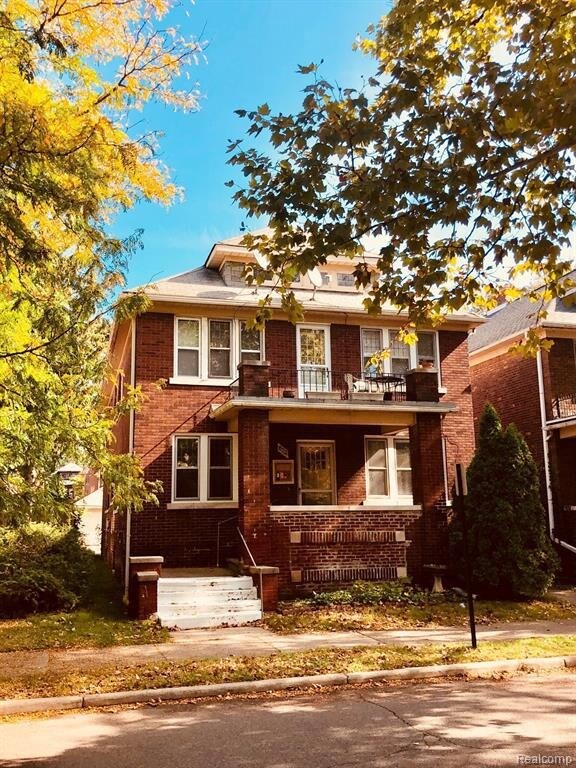 Foto principal - 872 Beaconsfield Ave