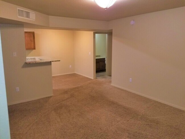 Foto del edificio - Upgraded West-Flagstaff Condo in the Arbor...