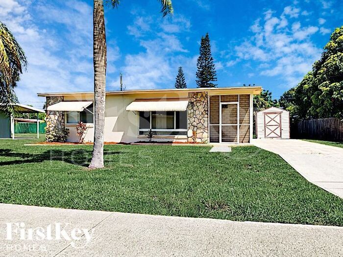 Foto principal - 22162 Belinda Ave