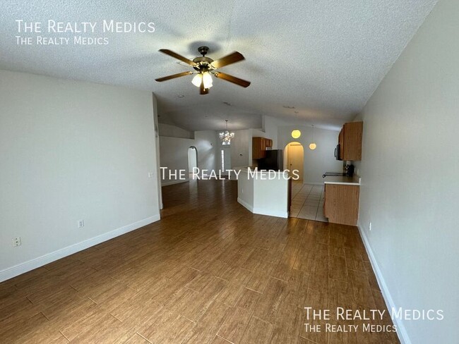 Building Photo - Ready to move-in March 14th!  Charming 3 B...