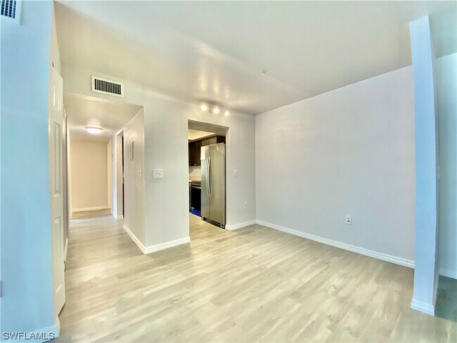 Foto del edificio - 3704 Broadway