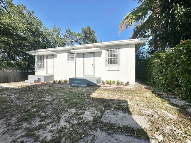 Building Photo - 7655 NW 3rd Ave