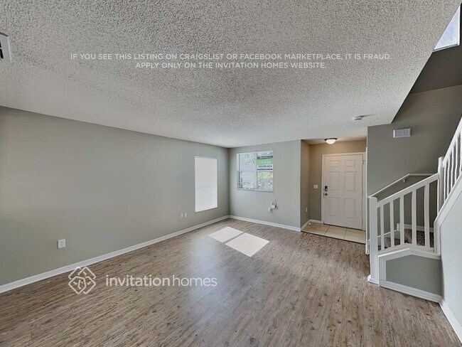 Foto del edificio - 1440 Blue Sky Way