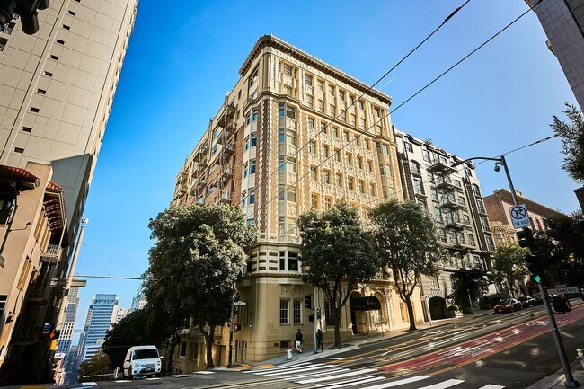 Photo - Remodeled 1br+office at the storied Francesca building Apartment