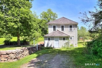 Building Photo - 94 Honey Hill Rd