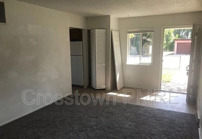 Foto del edificio - 1235-1235 32nd St