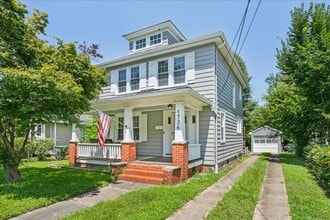 Building Photo - 1734 Hancock Ave