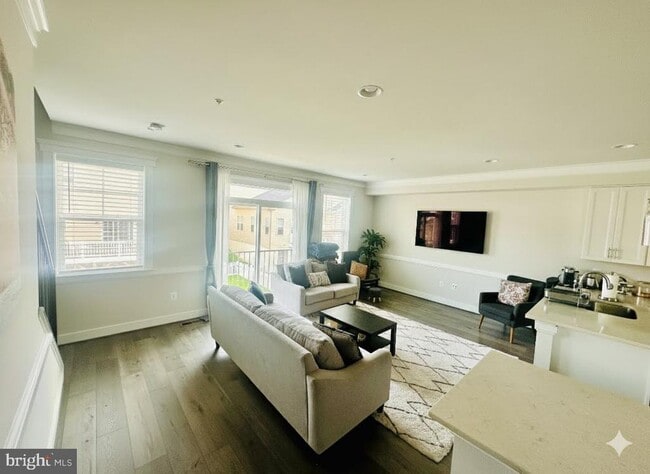 Foto del edificio - 3400 Landing Way