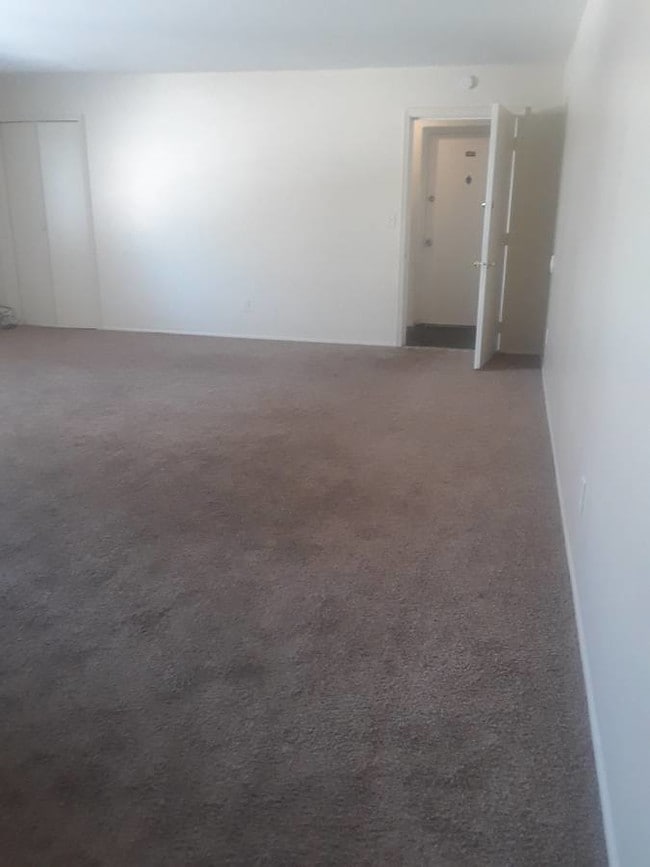 Building Photo - 3241 Richfield Ct