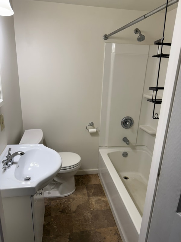 Foto principal - 1325 9th St S