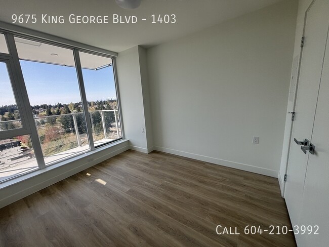 Photo du bâtiment - Condo Near City Center