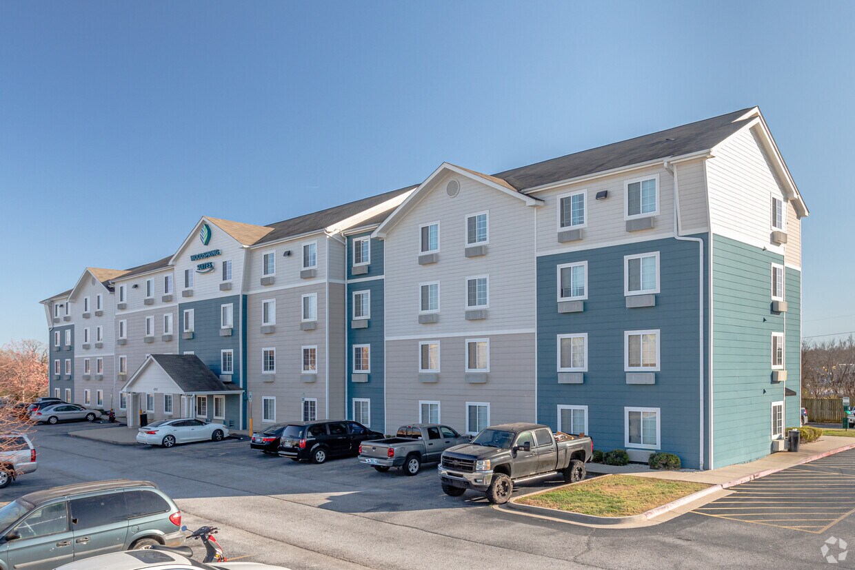 WoodSpring Suites Springdale Apartments Springdale, AR