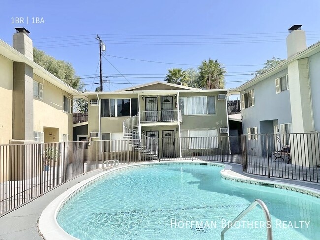 Building Photo - 917 Paseo Grande