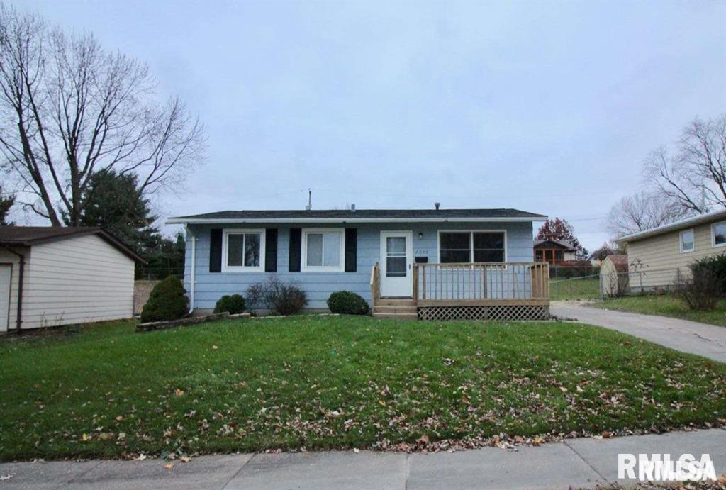 2055 Kings Dr, Bettendorf, IA 52722 House Rental in Bettendorf, IA