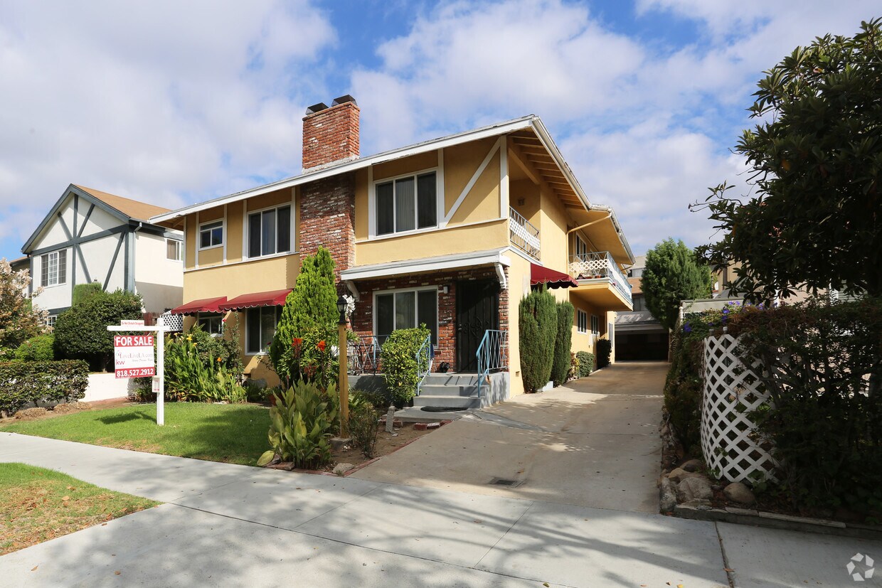 Primary Photo - 571 South St