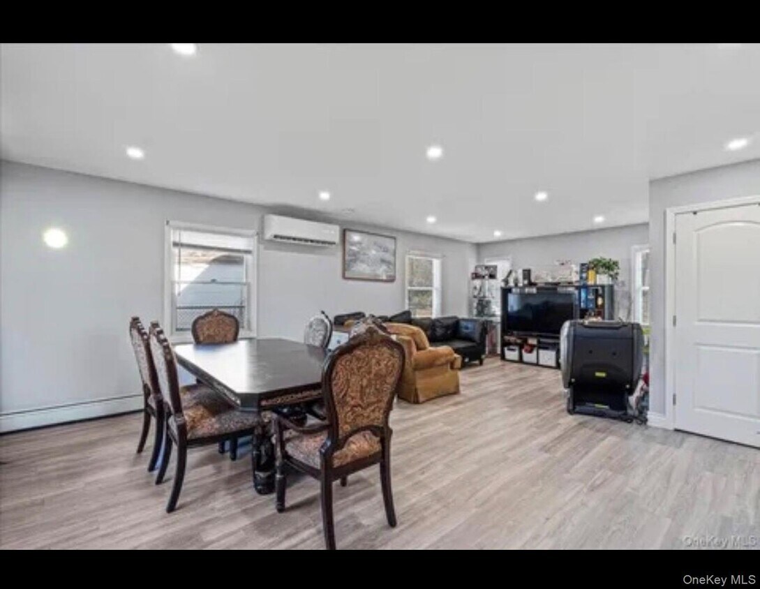 Foto del edificio - 57 Pond Ln