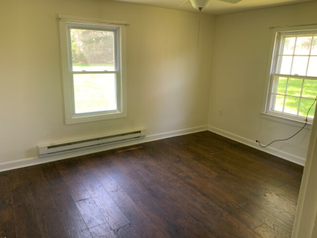 Foto del edificio - 3644 Bedminster Rd