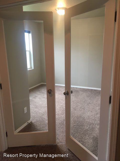 Foto del edificio - 3 br, 2 bath House - 6184 W Alliance St