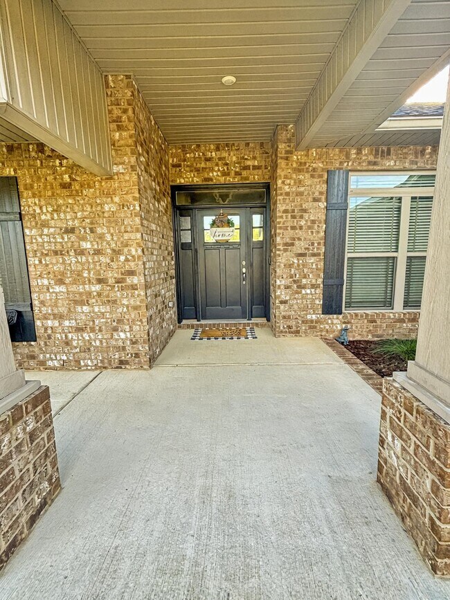 Foto del edificio - 5783 Dogwood Dr E