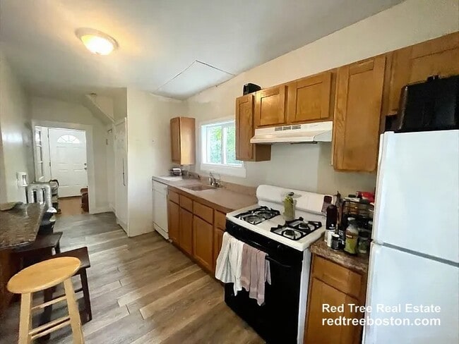 Photo - 123 Winthrop St Apartment