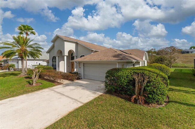 Building Photo - 8101 Canyon Lake Cir