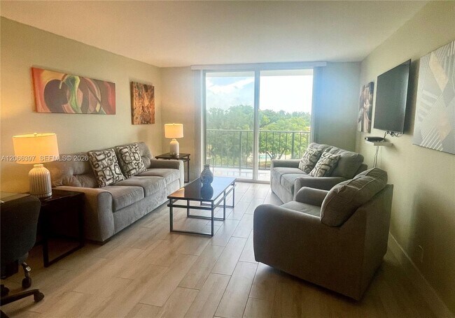 Foto del edificio - 1800 N Andrews Ave