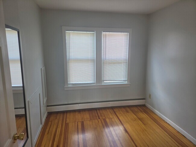 Foto del edificio - 107 Ashland Ave